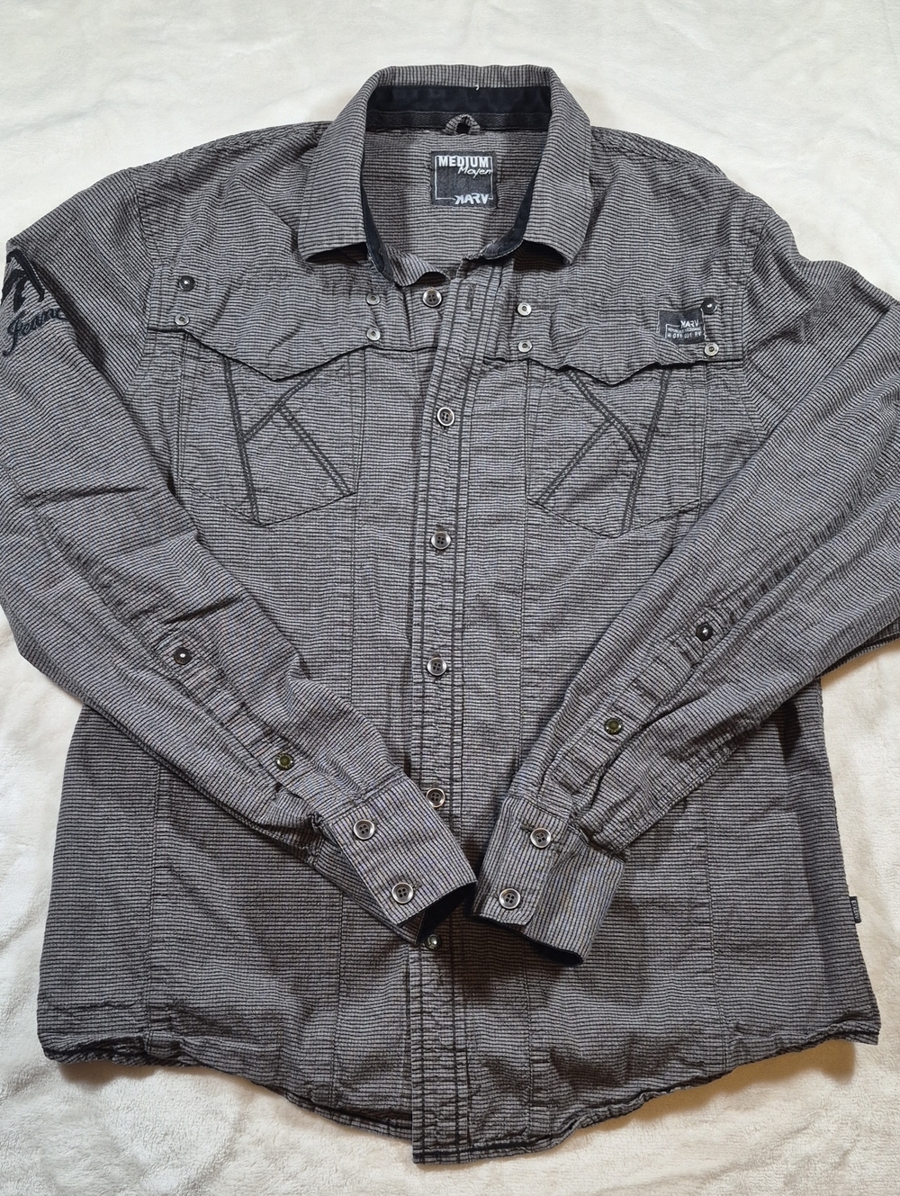 Men's Lightweight Gray Button-Front Shirt Jacket - Medium